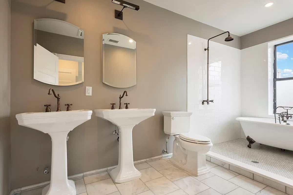 721 Saint Nicholas Avenue Unit: 2