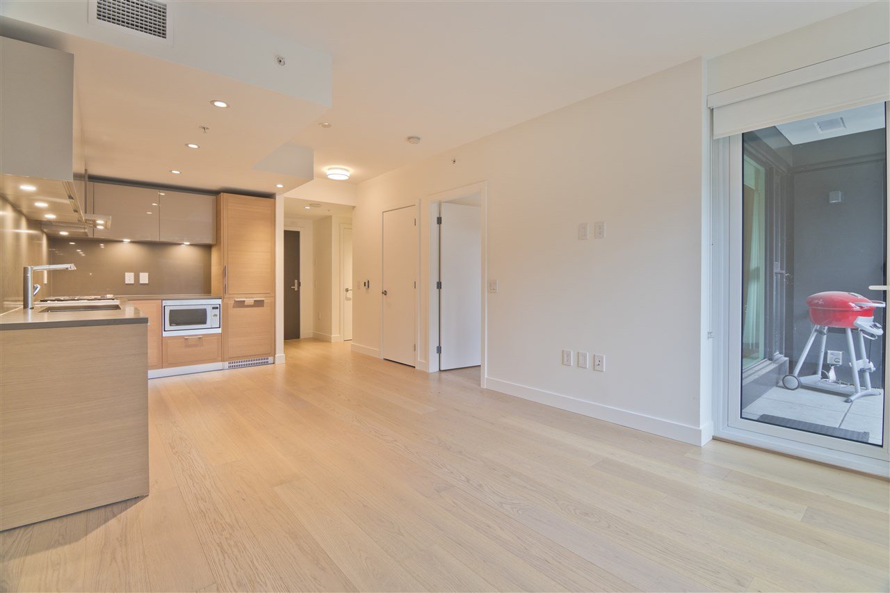 510-7128 Adera St