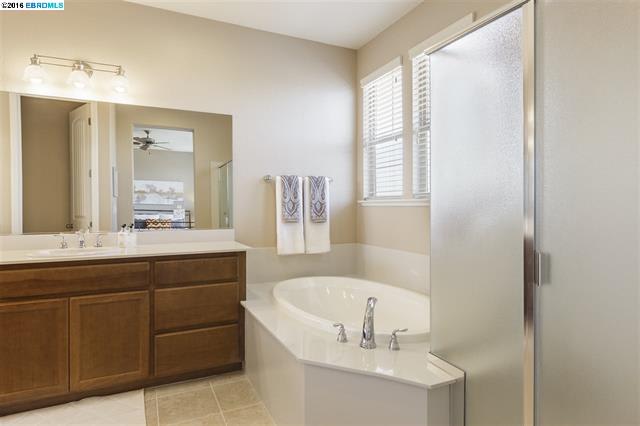 6310 Rocky Point Ct, Oakland, CA 94605