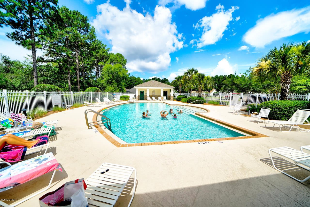 3506 Rosewood Circle