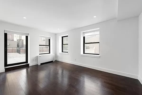 25 Broad St PH2C