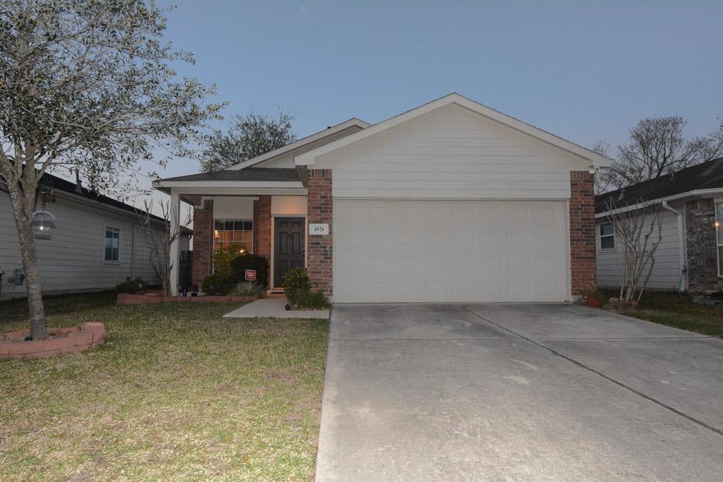 4926 Amorgas Isle Dr