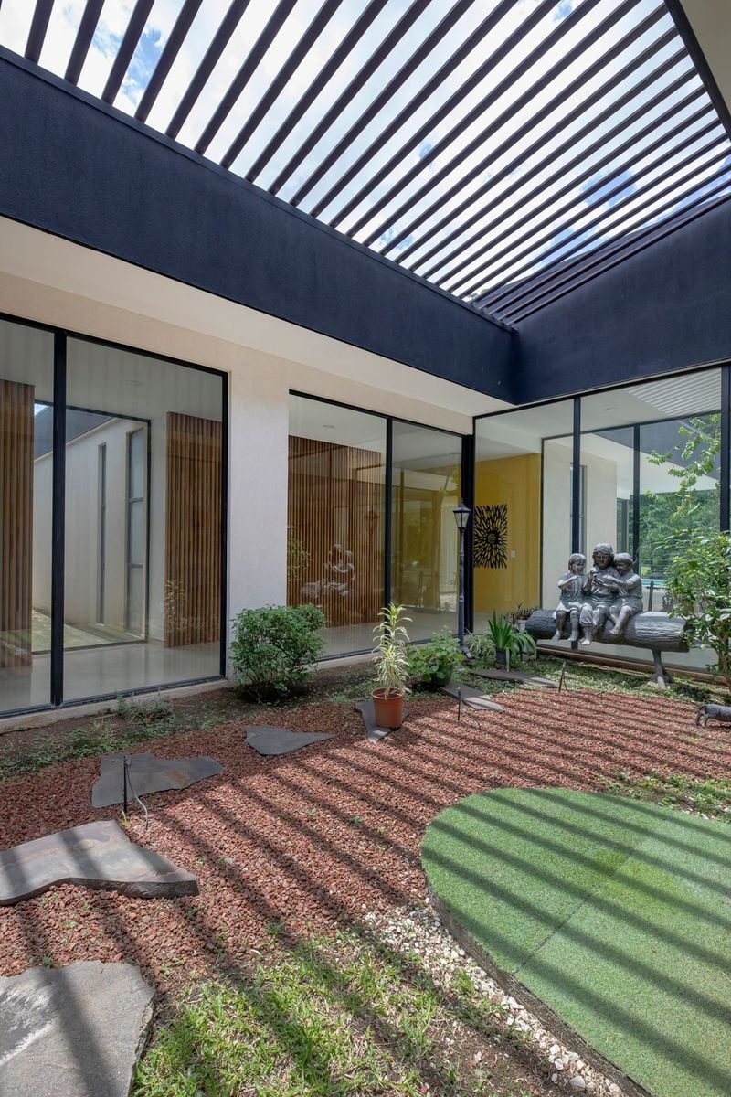Golf Front Modern Home, Santa Ana, San Jose