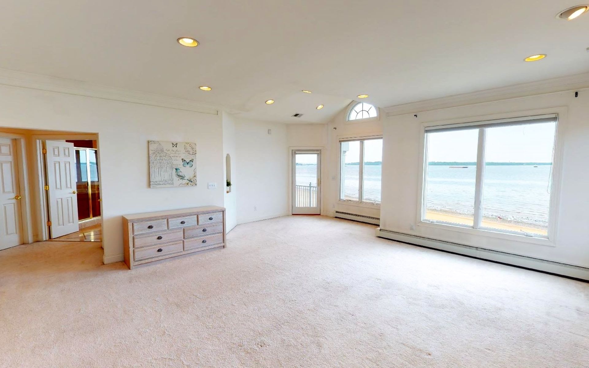 23 LIGHTHOUSE DR