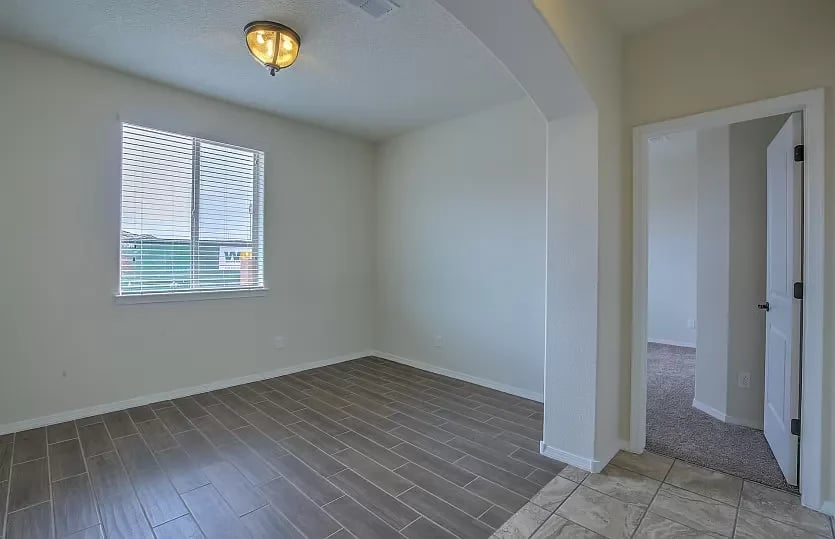 3948 Mountain Trail Loop NE