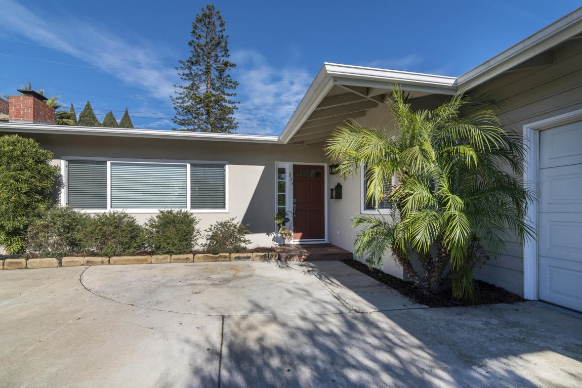233 Santa Ynez Ct