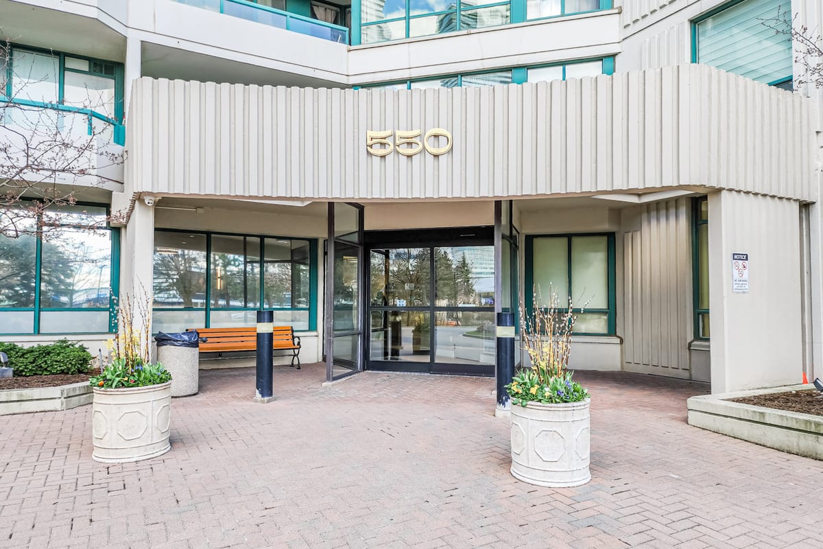 SOLD: Spacious 2 Bedroom In Heart Of Mississauga