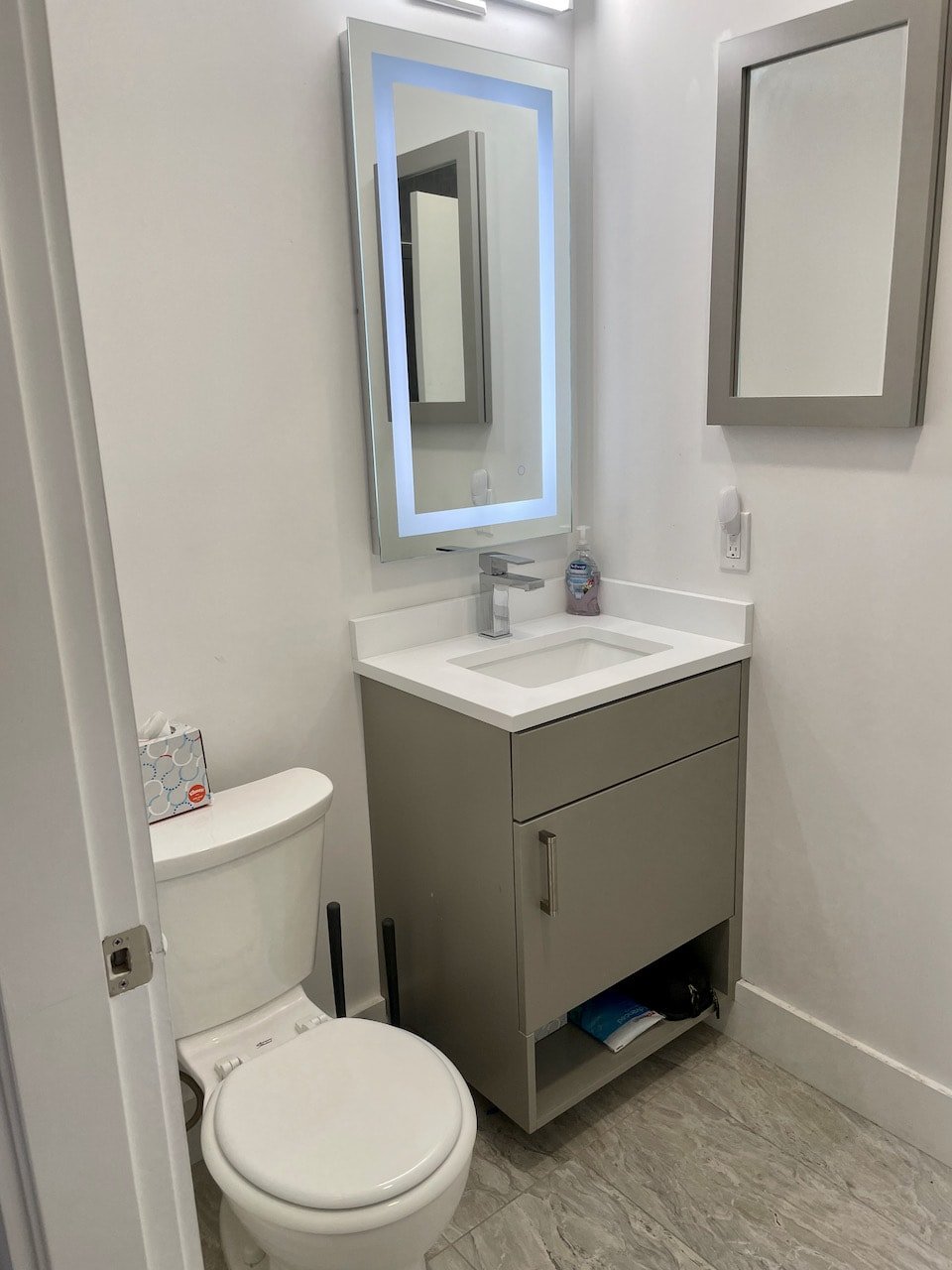 Gut Renovated 1 bed 1 bath on South End/Back Bay Border - Common Laundry - JANUARY 1 or slightly before! 