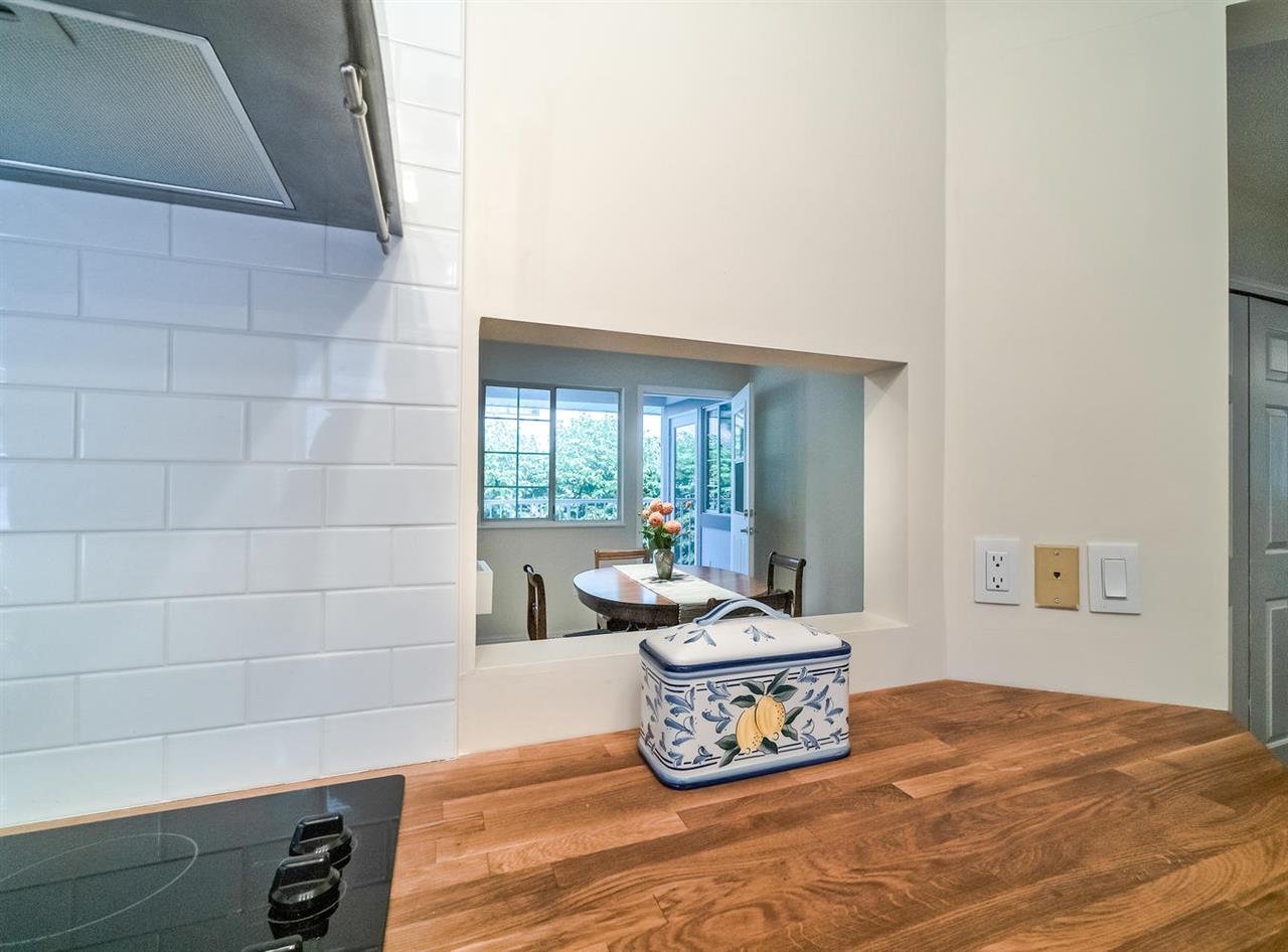 200-8772 SW Marine Dr