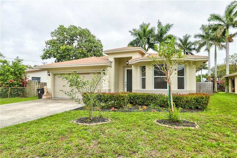 1496 SW 29th Ter