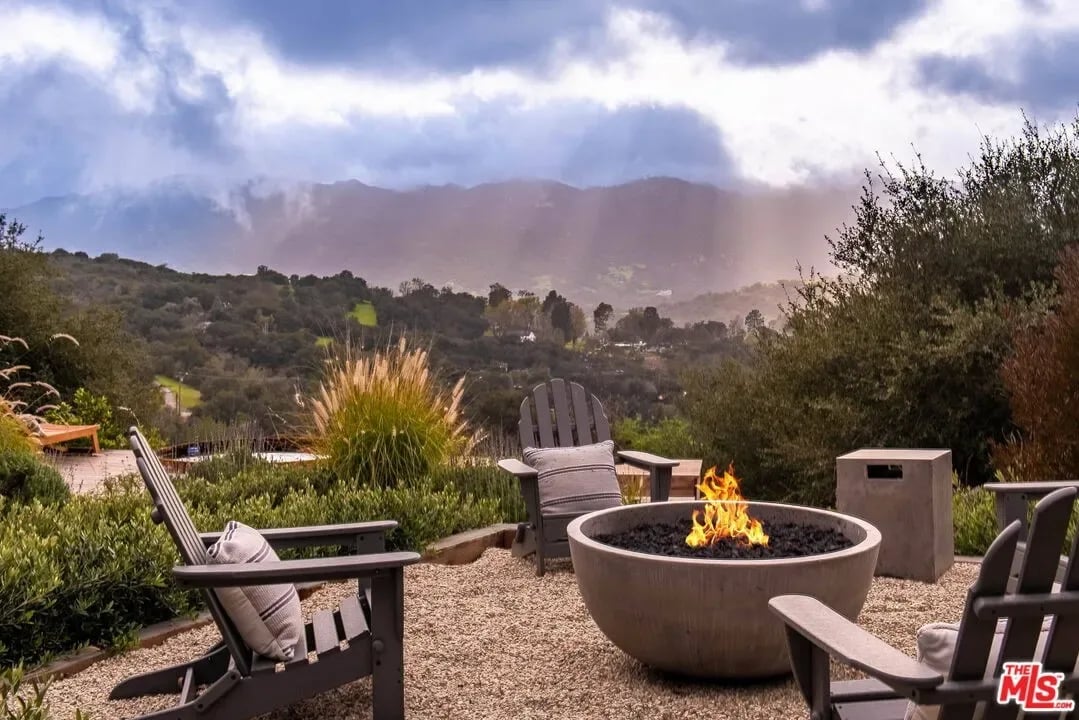 Stunning Topanga Canyon Mid Century