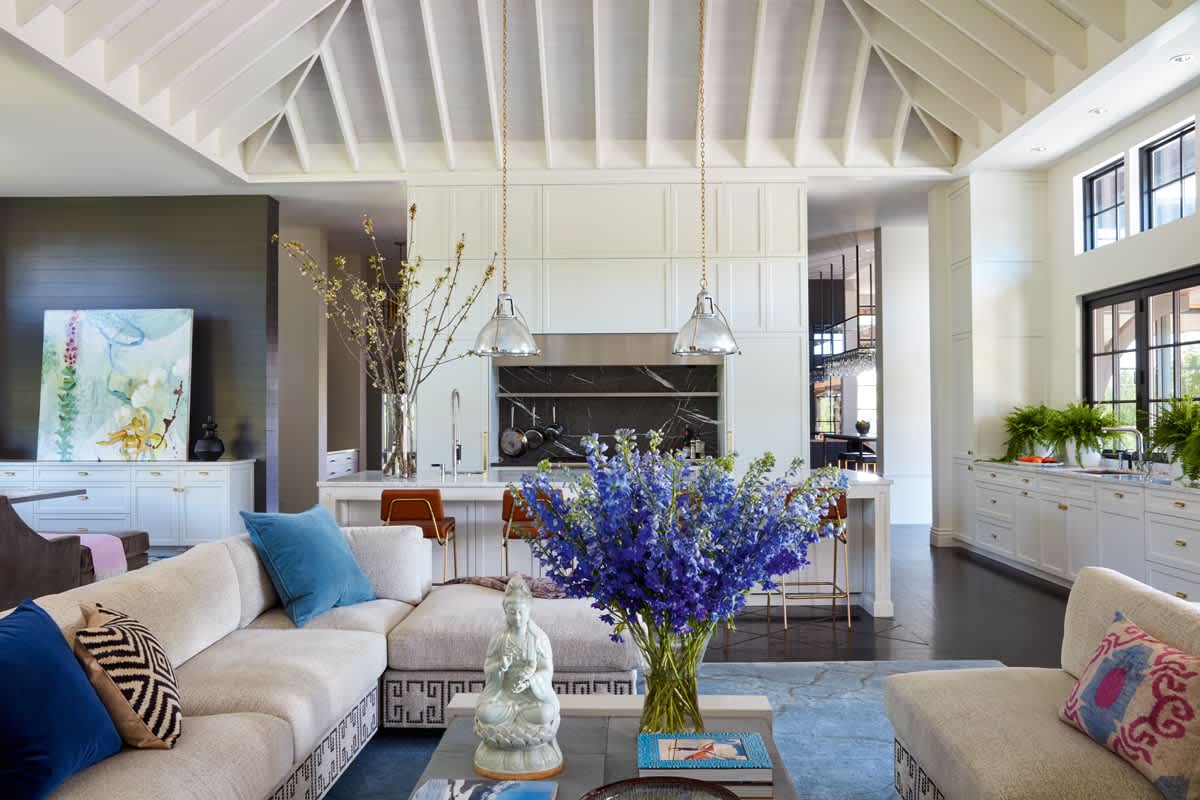 House Tour: Refined Retreat