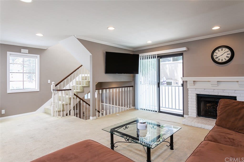 214 Mayfair Lane