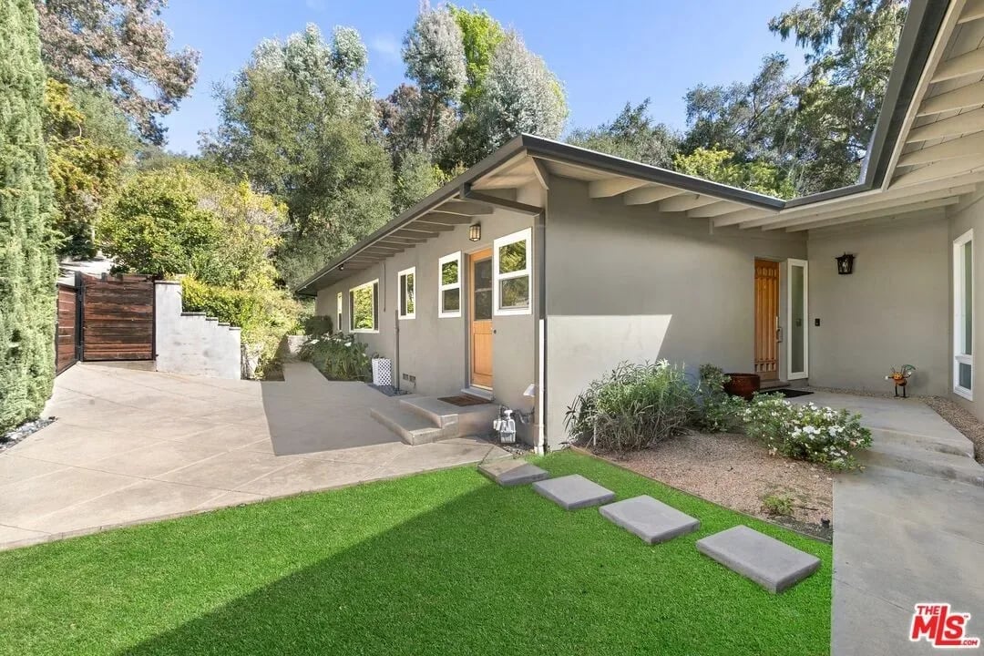 Brentwood Mid Century Pool Home