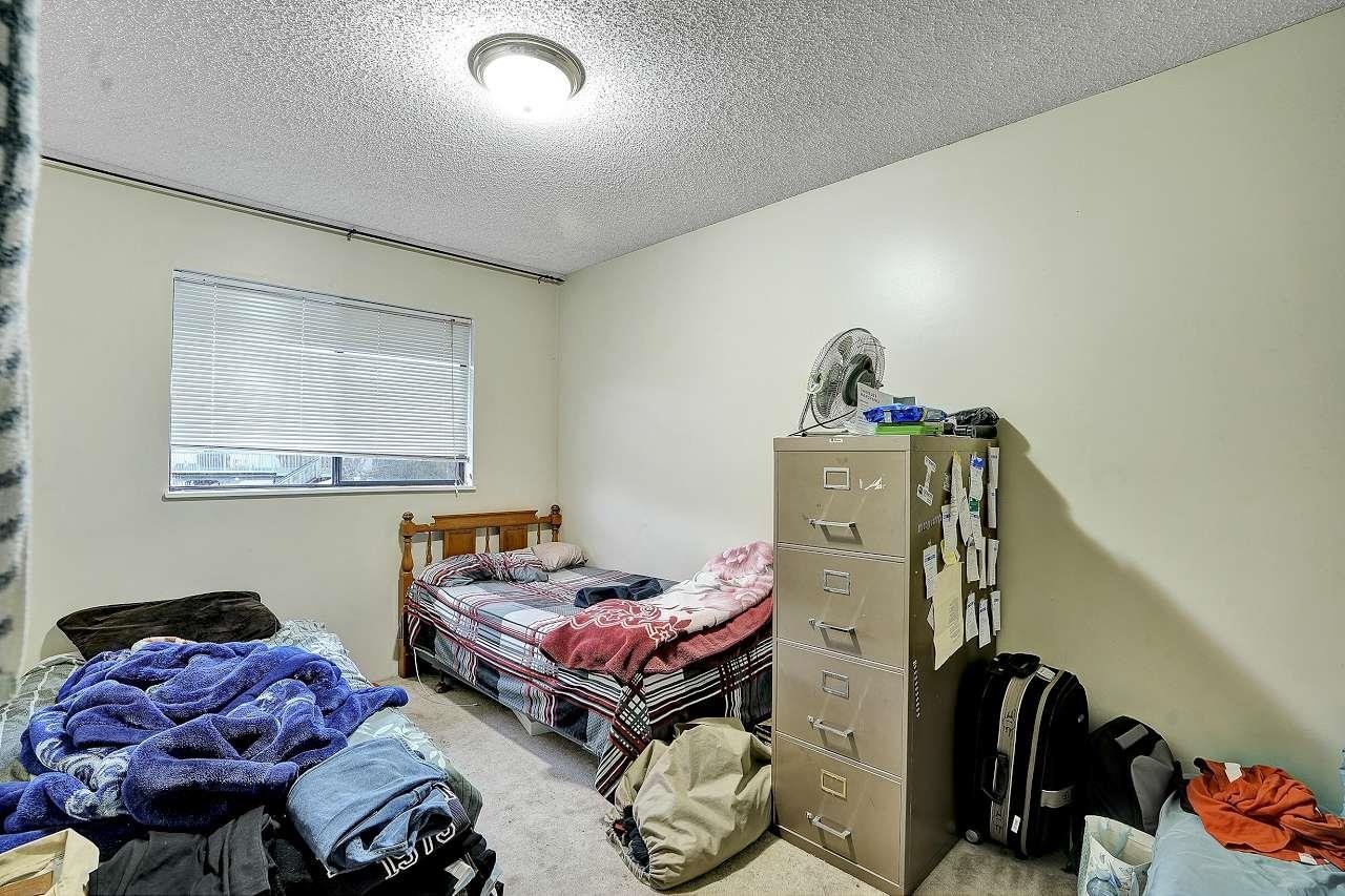 9428 132 St