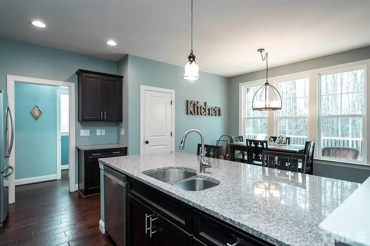 2664 Brighton Bluff Dr