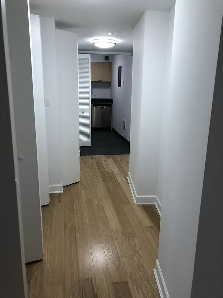 308 E 38th, #3F