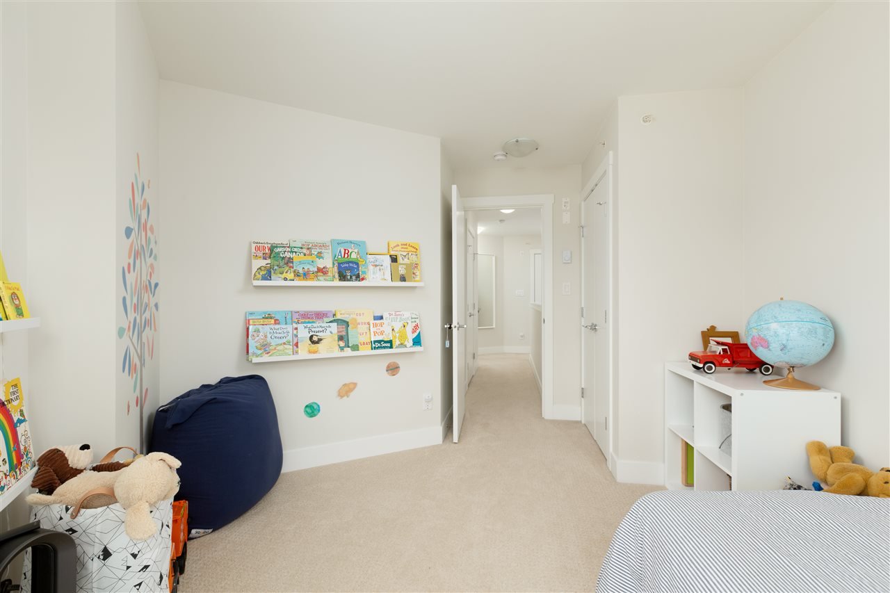 205-7180 Barnet Rd