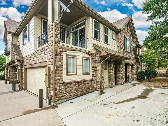 11338 Navajo Cir UNIT B