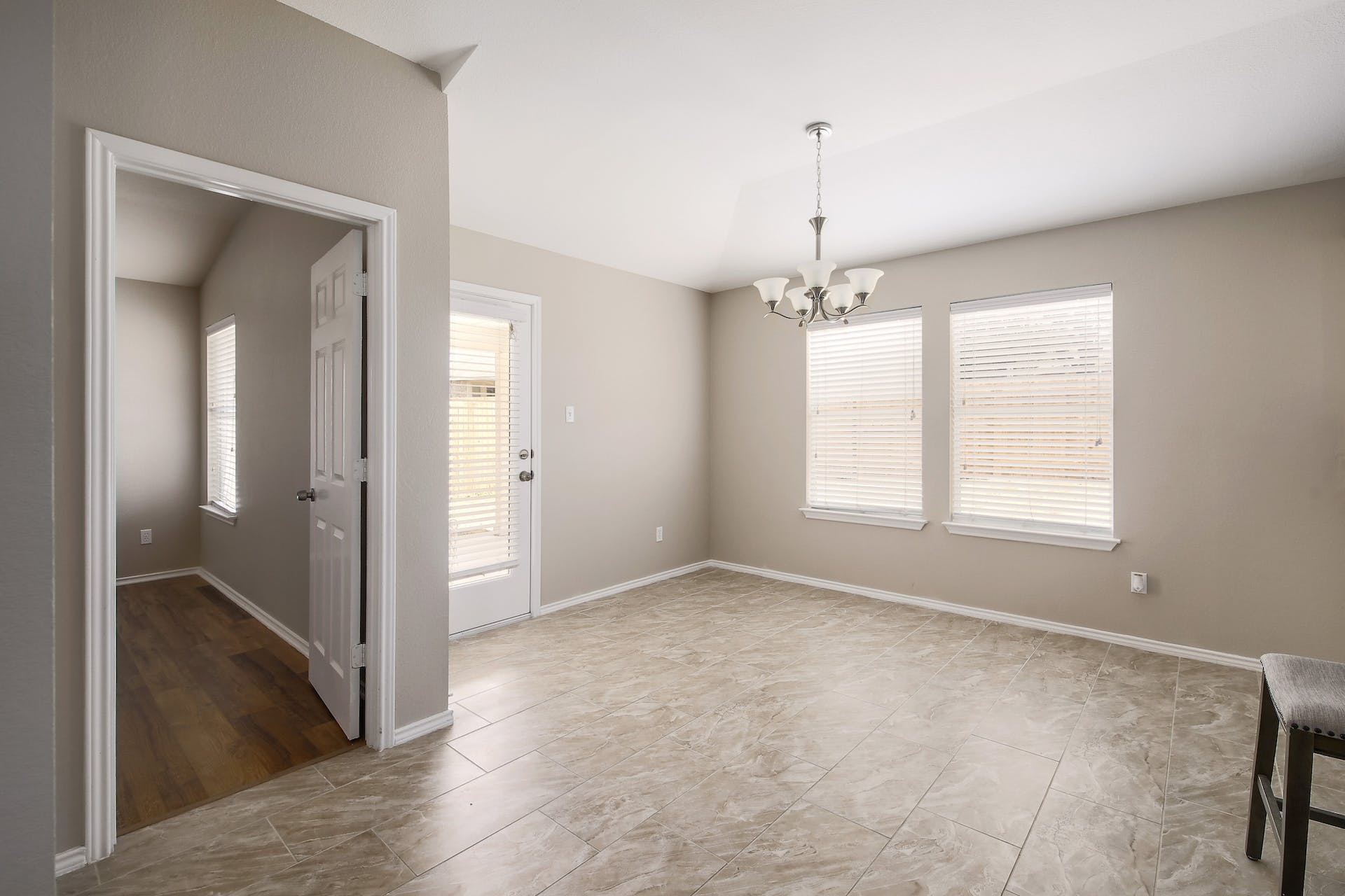 800 Sweet Leaf Ln, Pflugerville, Texas 78660