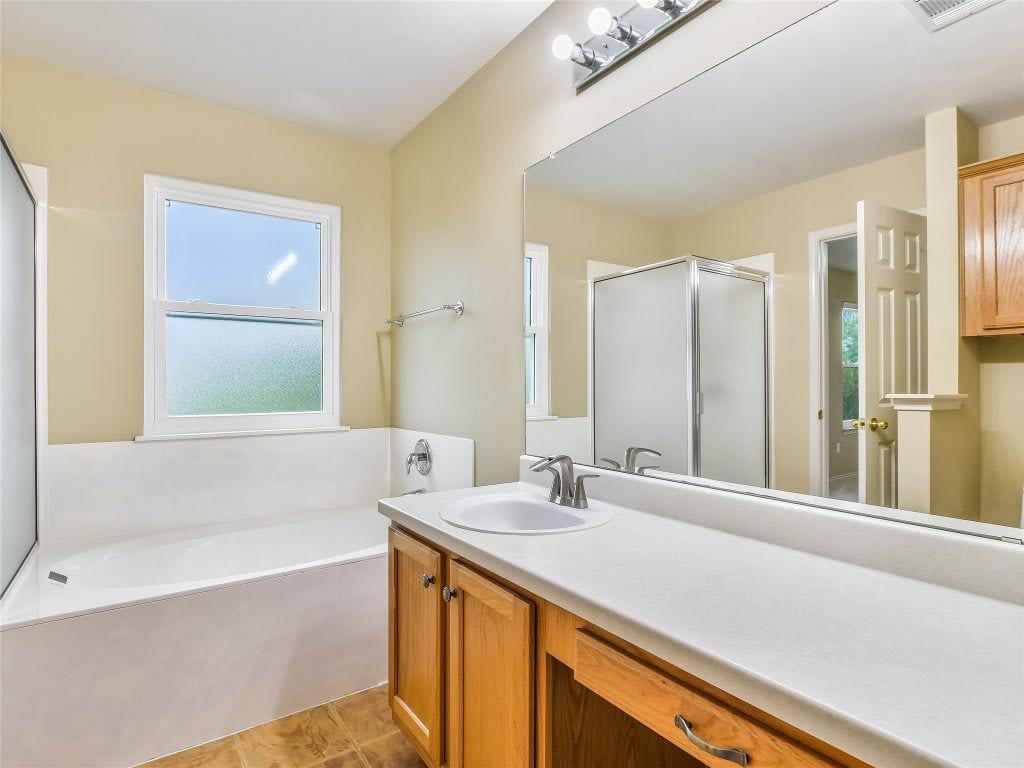 11200 Canterbury Tales Ln