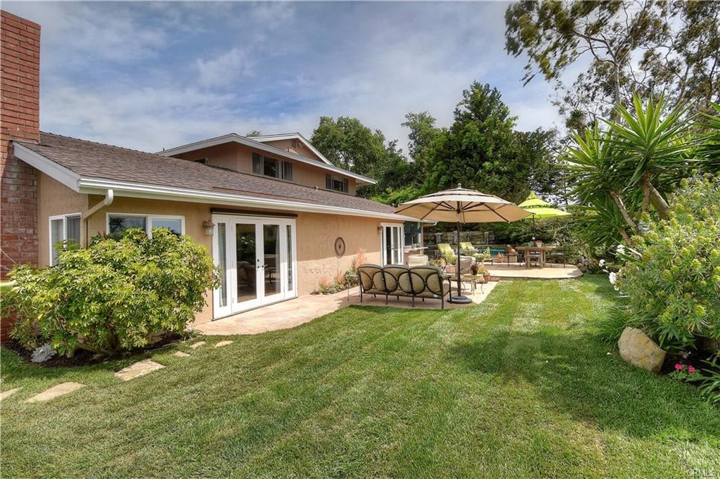 3043 Mountain View Drive