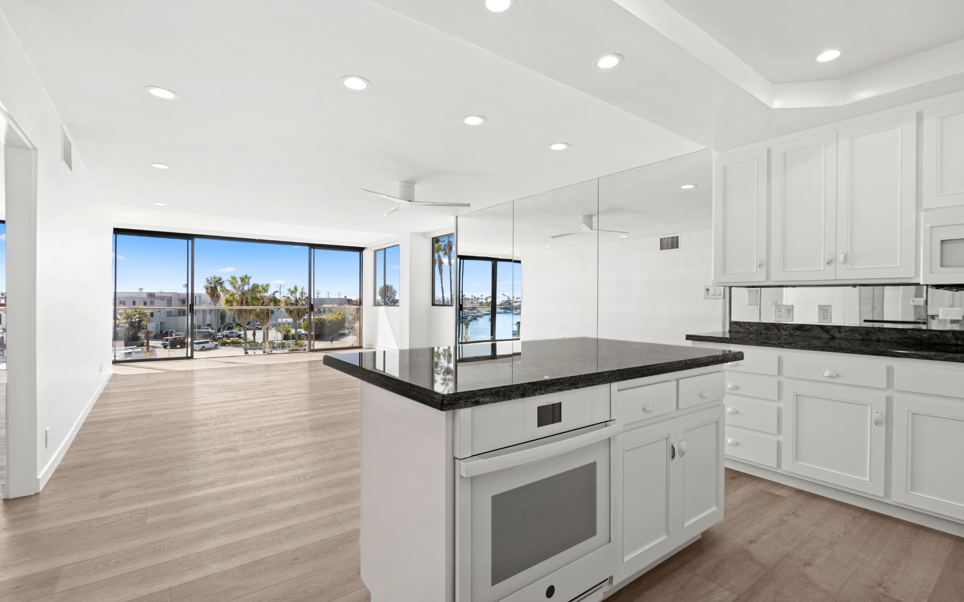 611 Lido Park Drive Unit: 3F