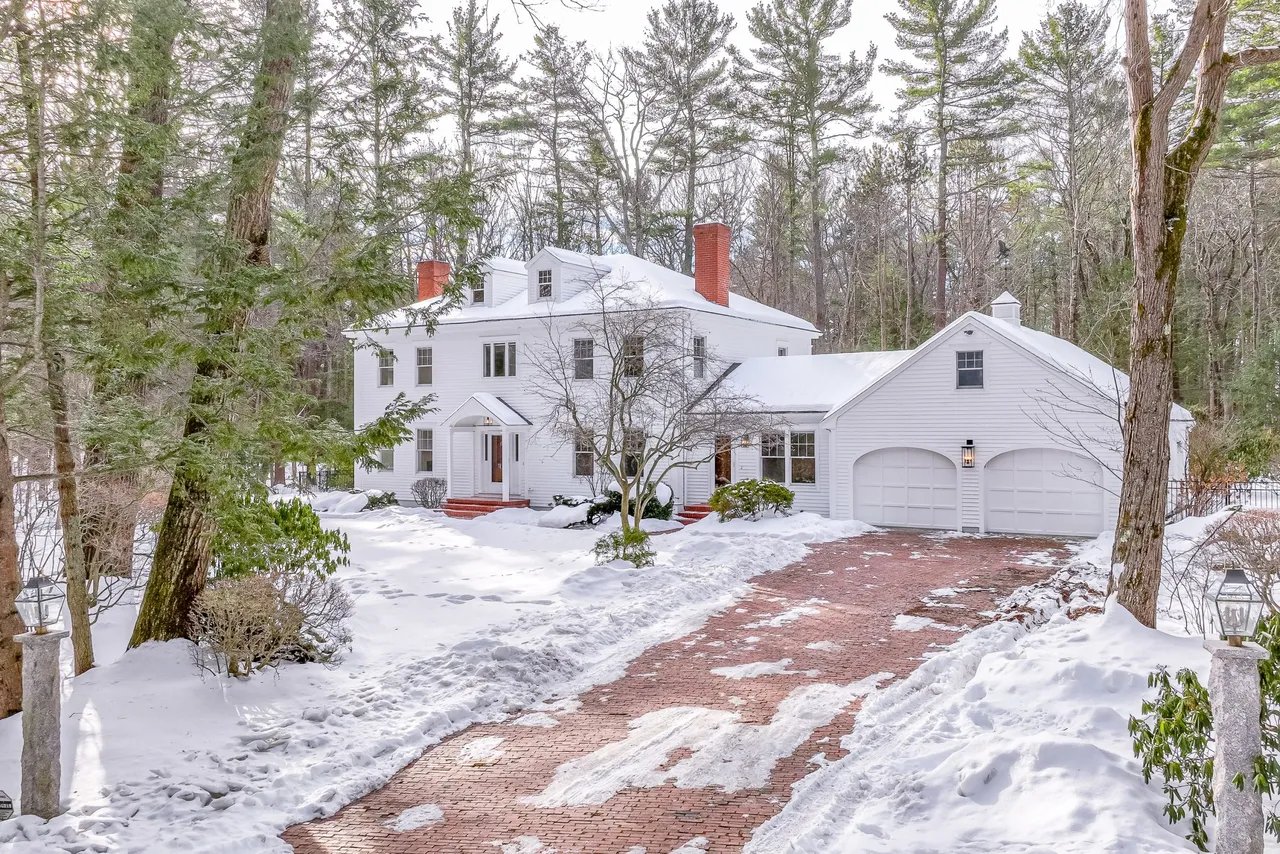 New Listing! 3 Ole Musket Road, Cumberland Foreside, Maine – $1,595,000