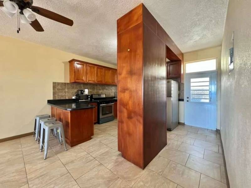 685 Paraquita Bay 2 Bedrooms