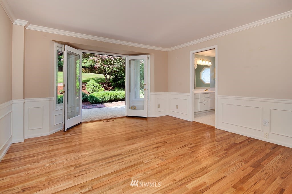 1331 233rd Ave SE
