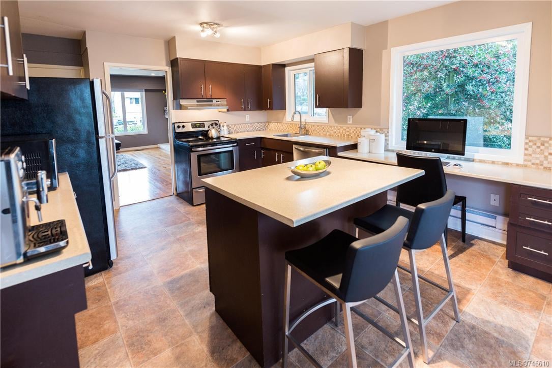 1257 Oakmount Rd