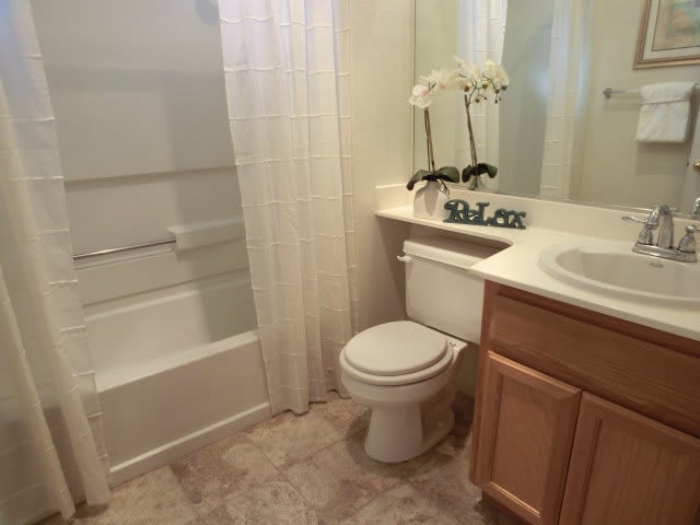 250 Santa Fe Terrace #319
