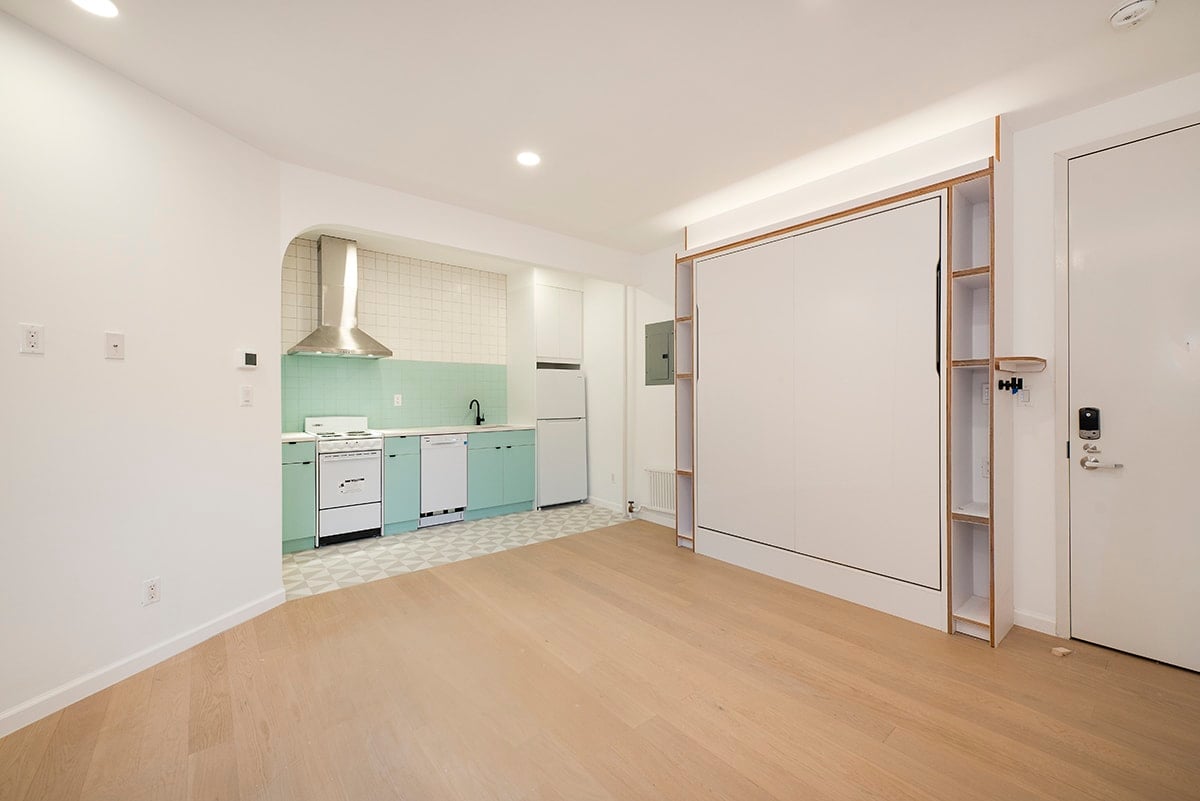 487 CLINTON Avenue Unit: 5B