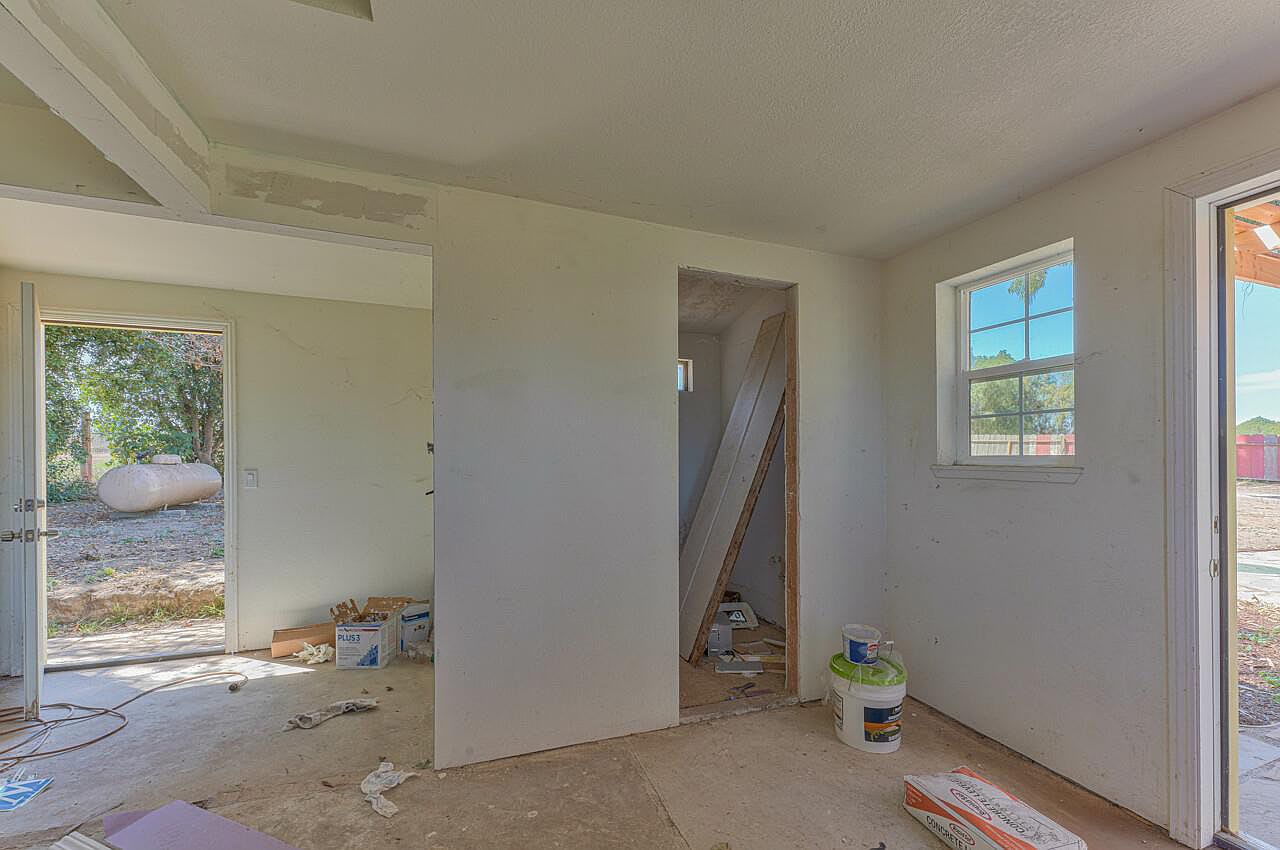 520 River Rd