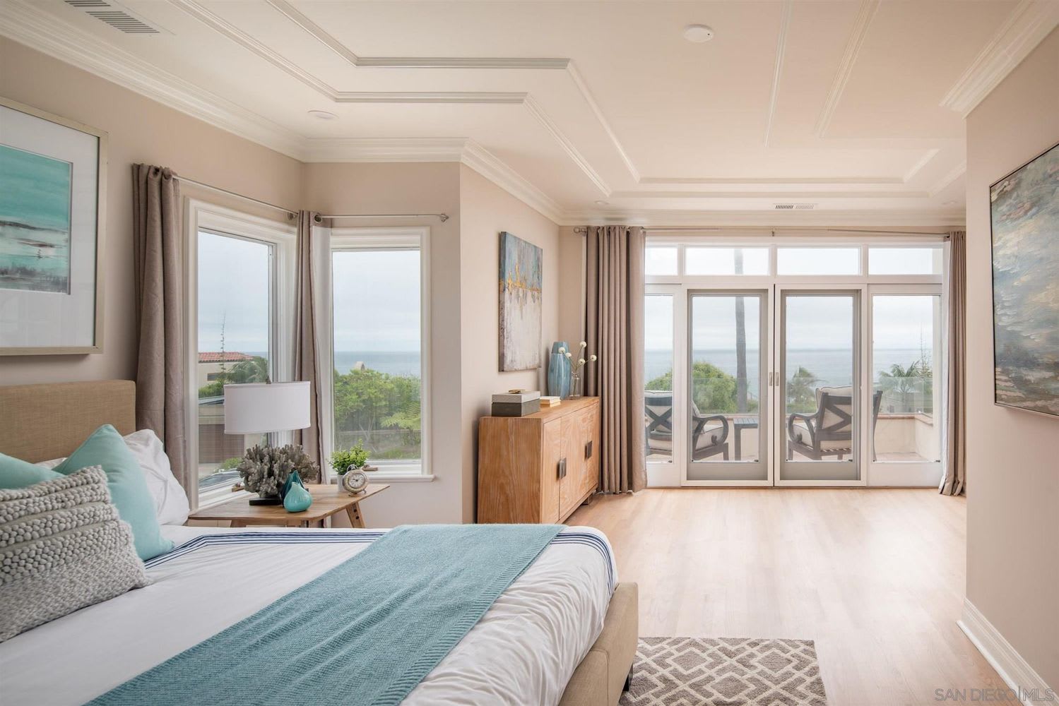 6331 Camino De La Costa