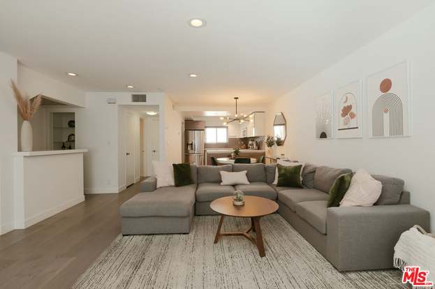11970 Montana Ave #301