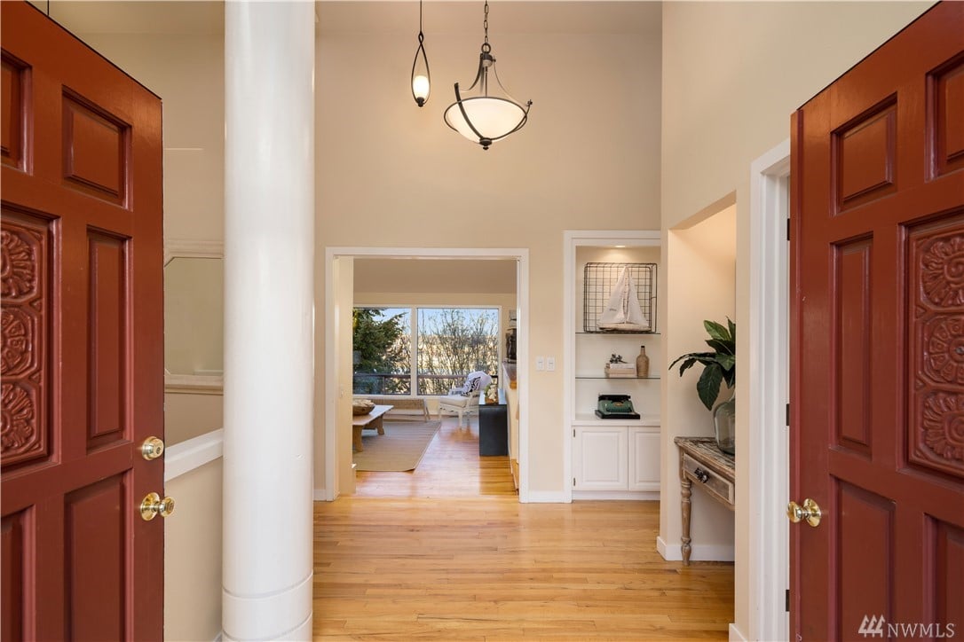2508 37th Ave SW