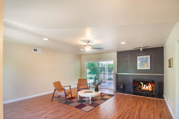 13262 Ventura Blvd Studio City CA
