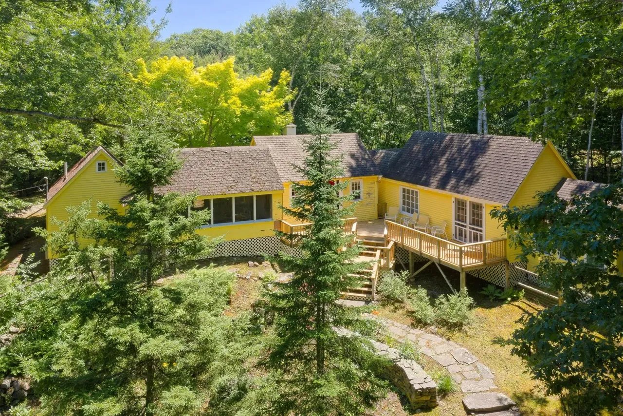 New Listing! 127 State Route 129, South Bristol, ME 04573 – $459,000
