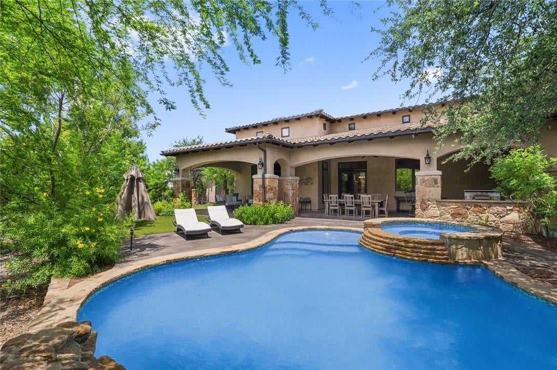 12705 Pistachio Ct