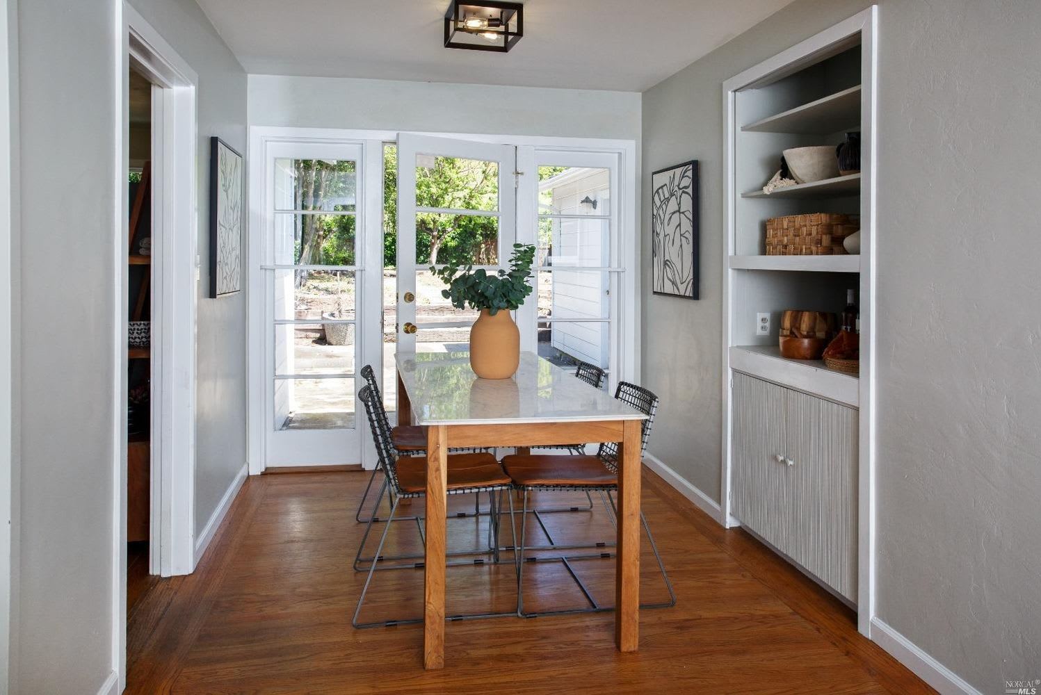 648 Peach Street, Novato