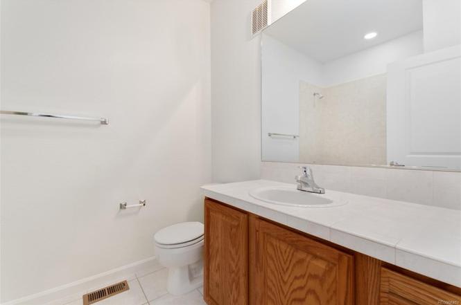 Welcome to 84 Spruce Street #904 Denver, CO 80230﻿