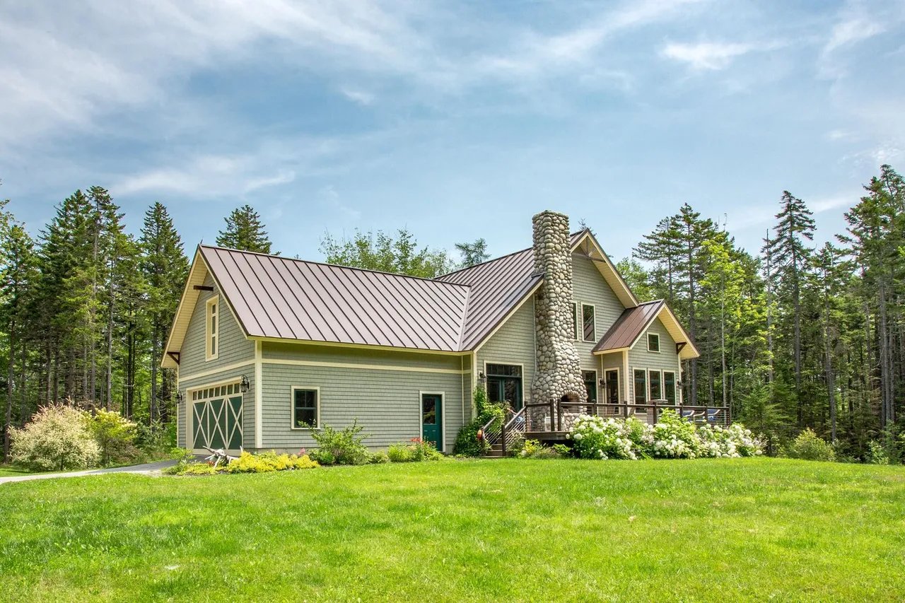 Home for Sale – 507 N Shore Drive, Owls Head, ME – $575,000