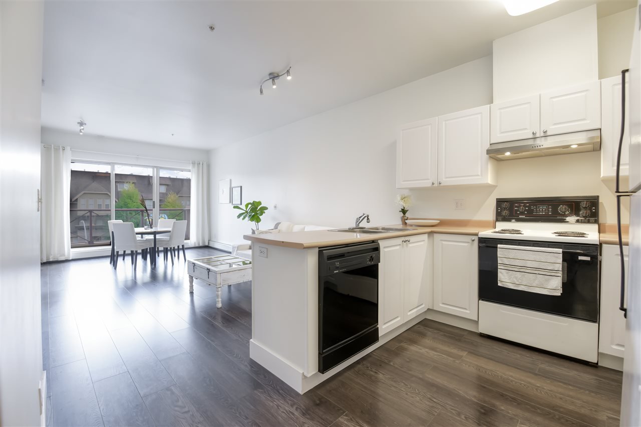 301-2109 Rowland St