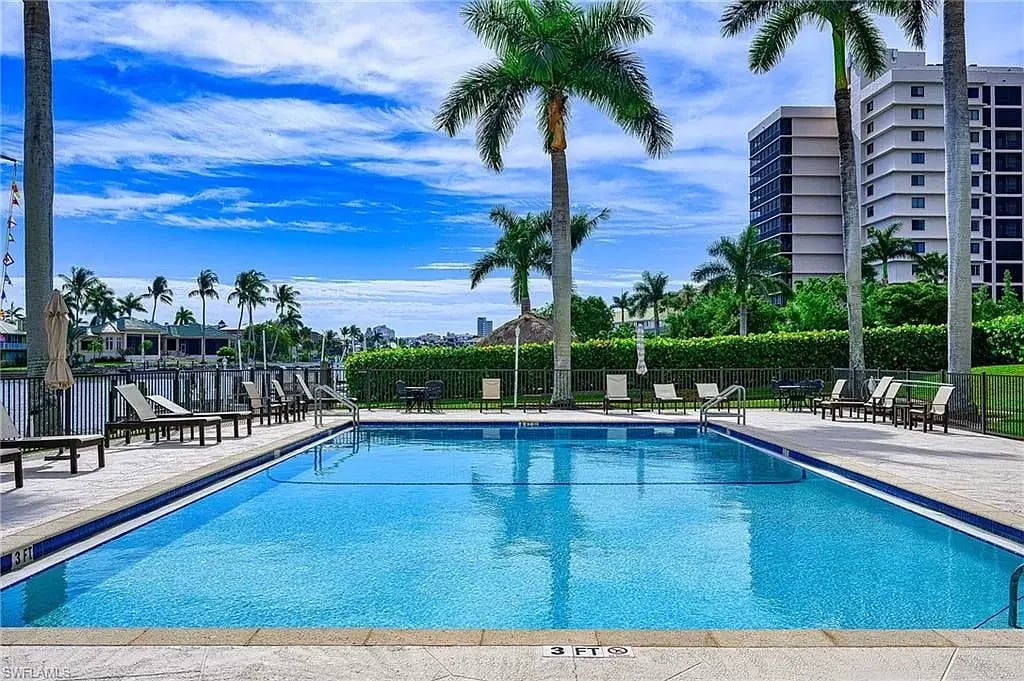 11118 Gulf Shore DR Unit: A-202