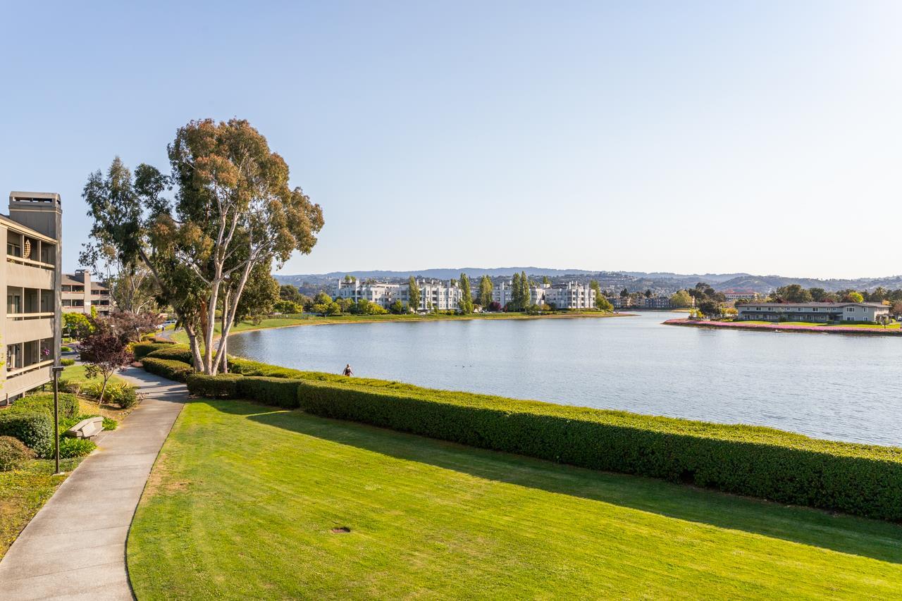 820 Sea Spray Lane, #215, Foster City 94404