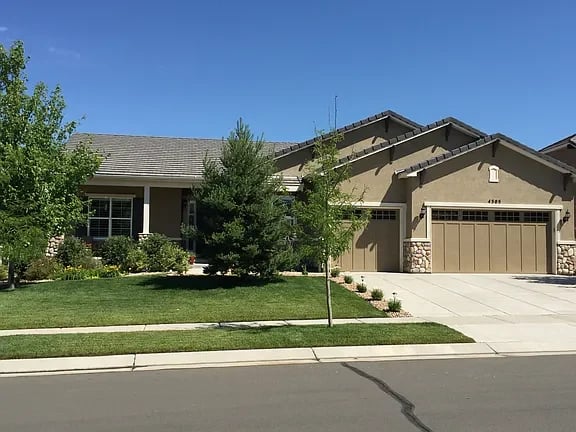 4305 Crystal Dr