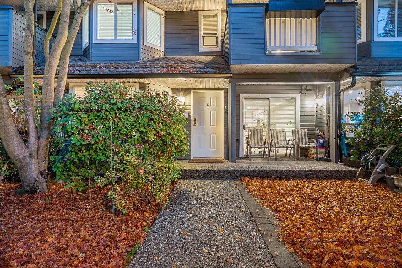 C-1133 E 29th St