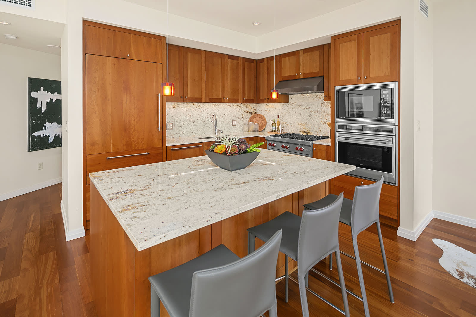 500 106th Avenue NE, Unit 807