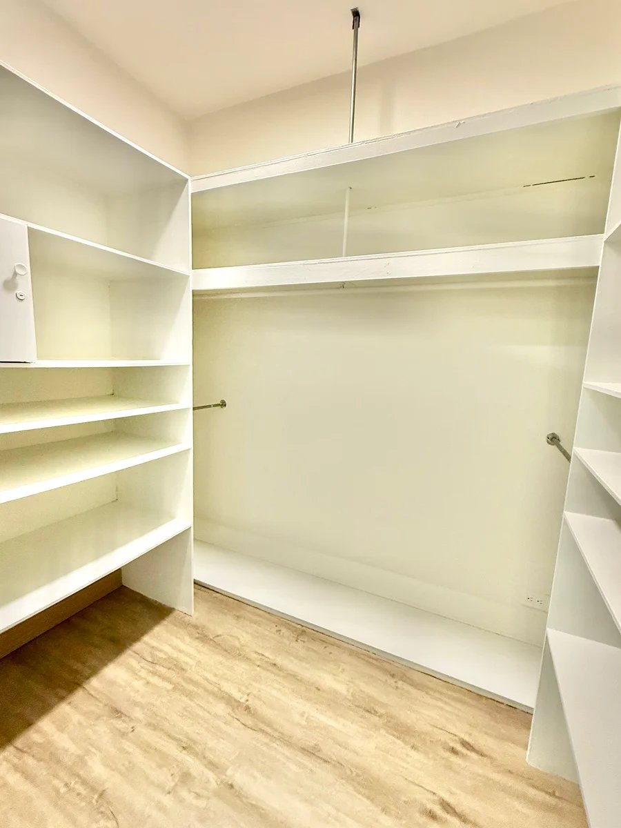 Spacious Urban Condo, San Jose